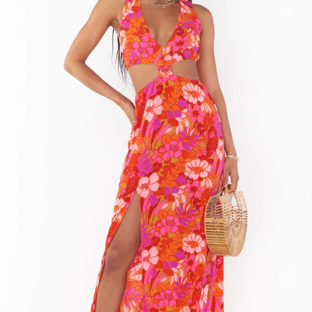 Show me your MUMU 
Vibrant Floral  maxi dress - Picture 3 of 3